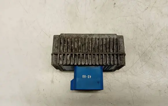 Opel Zafira B Glow plug pre-heat relay 55353011 51299014B
