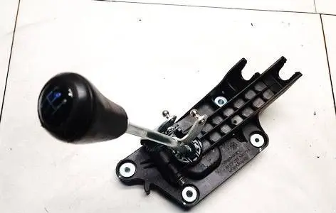 Mazda 3 I Gear shifter/selector 8127025200