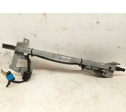 Mercedes-Benz E W124 Seat belt height adjuster 1248600582 0132004307 1248600157