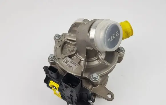 Mercedes-Benz A W177 Water pump A2602004100