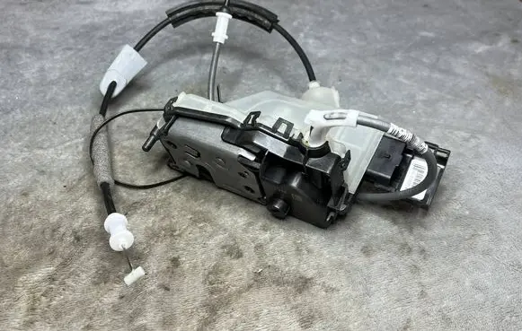Citroen C3 Multifunctional control switch/knob T1498 9812398480