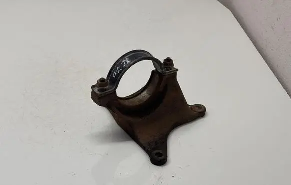 Volvo XC70 Driveshaft support bearing bracket 3M513K3050C 3M513K300C