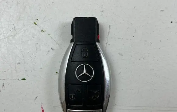 Mercedes-Benz Sprinter W906 Ignition key/card 