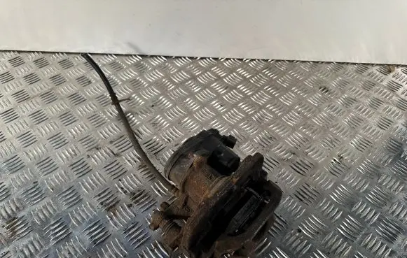 Lexus UX Rear brake caliper