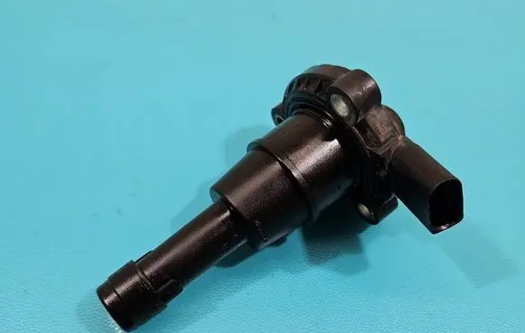 Audi A4 S4 B8 8K Oil level sensor 03F907660D IMPRK1447536