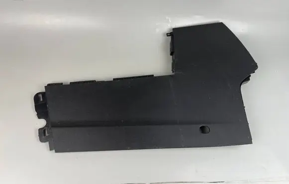 Renault Captur II Other center console (tunnel) element 00233439