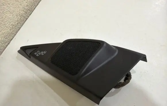 Volvo XC90 Front door high frequency speaker 30716543