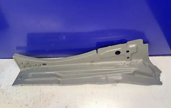 Volkswagen Jetta VII Front quarter panel 17A810135