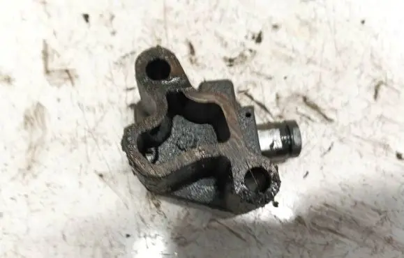 Ford Mondeo Mk III Slide rail for timing chain 