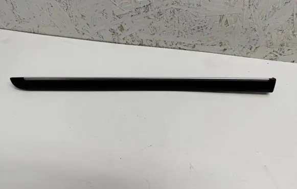 Volkswagen Touran II Dashboard glove box trim 1T1858415C