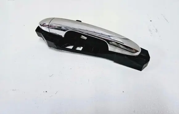 Fiat 500L Front door exterior handle