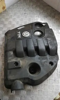 Volkswagen PASSAT B5.5 Engine cover (trim) 038103925be