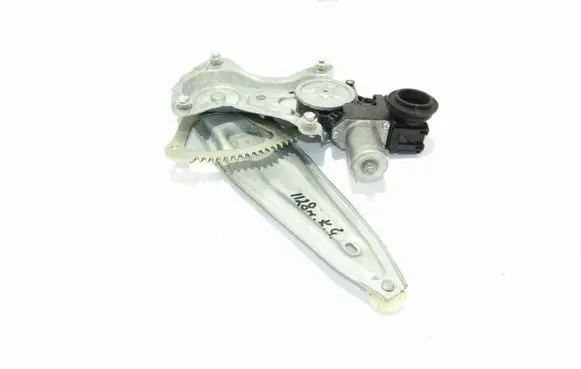 Rear window lifting mechanism without motor