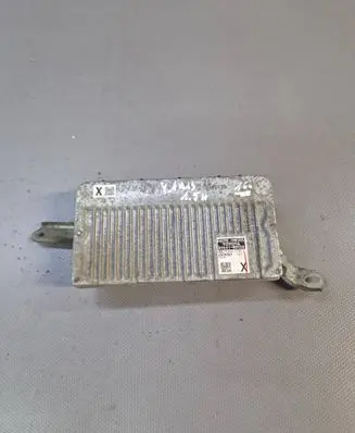 Toyota Yaris Engine control unit/module 896610DT20 MB2756002781