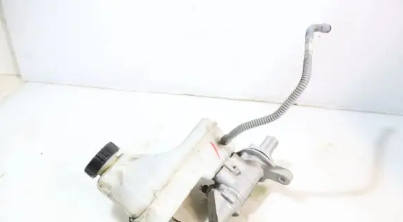 Renault Megane IV Master brake cylinder