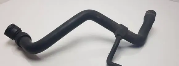 Audi A4 S4 B5 8D Engine coolant pipe/hose 4B0121101E