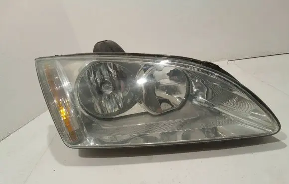 Ford Focus Headlight/headlamp 4m5h3k060 0374d