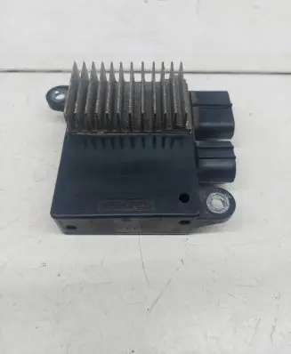 Mazda 5 Coolant fan relay 4993003330