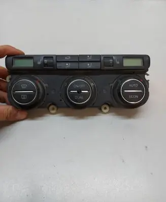 Volkswagen PASSAT B6 Climate control unit 74677532V