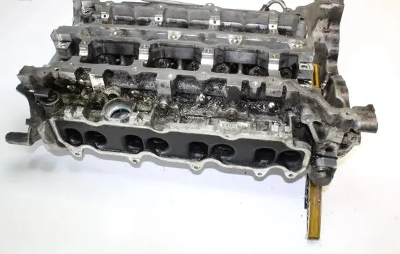 Mercedes-Benz B W245 Engine head R6400162201