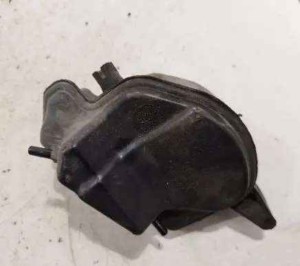 Ford Focus Vacuum air tank 