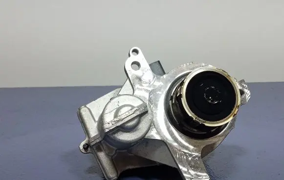 Skoda Superb B8 (3V) EGR valve 05L131501MV