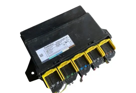Ford Focus Comfort/convenience module AV6N19G481AF