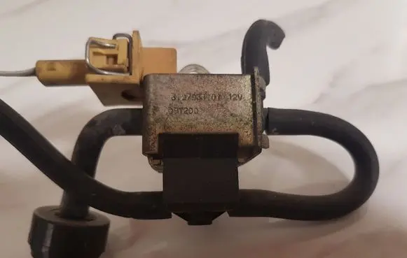 Mercedes-Benz ML W163 Turbo solenoid valve 52793101 99T200