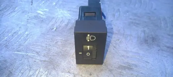 Hyundai Matrix Headlight level height control switch 9337017000