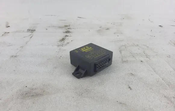 KIA Ceed Tow bar trailer control unit/module 5C023 E4031911