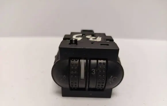 Volkswagen PASSAT B5 Headlight level height control switch 3B0941333A