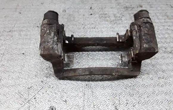 KIA Sorento Brake caliper pad carrier rear 