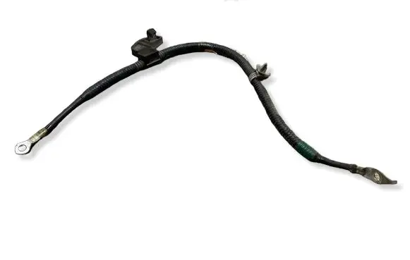 Mazda CX-3 Positive cable (battery) D09W67EW0