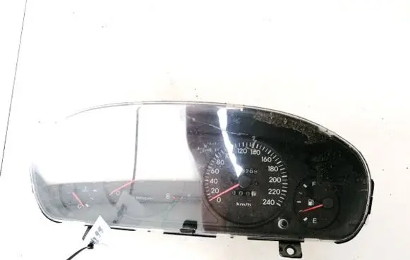 Hyundai Sonata Speedometer (instrument cluster)