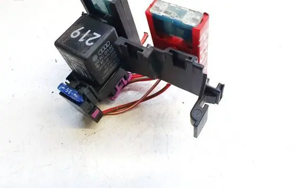 Audi A6 S6 C5 4B Fuse box set 8d0937503d 8a0937530