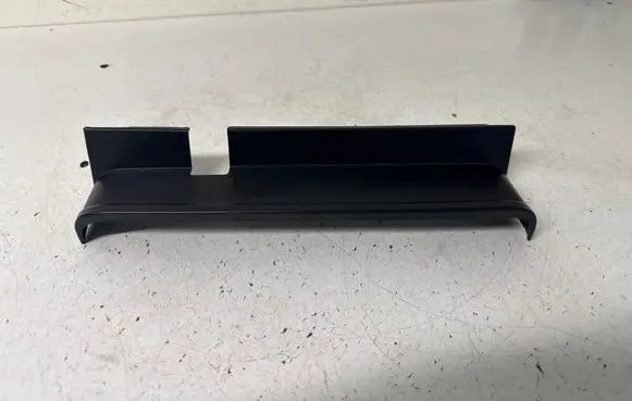 Volkswagen Caddy Rear/tail light trim molding 154411965L