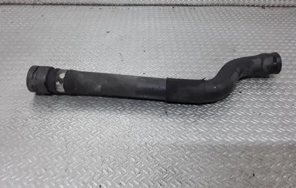 BMW 5 E39 Engine coolant pipe/hose