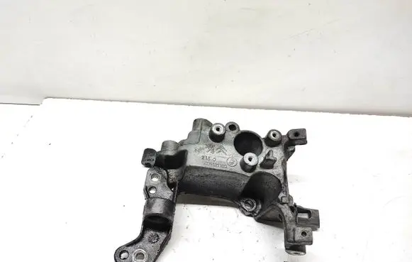 Citroen C4 II Picasso Engine mounting bracket 9804121180
