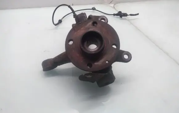 Peugeot 107 Front wheel hub spindle knuckle