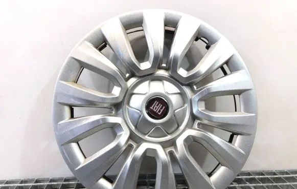 Acura CL II R13 wheel hub/cap/trim 