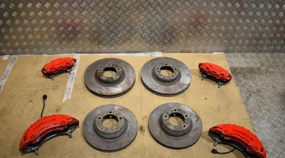 Porsche Panamera (971) Brake discs and calipers set 971615423F 971615424F 298615601A