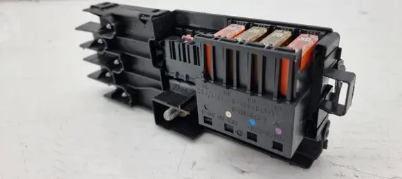 Mercedes-Benz ML W164 Fuse module 1645450201