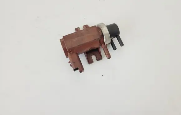 Citroen Berlingo Valve vacuum 9652520180