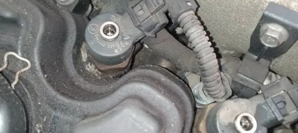 Fiat Stilo Fuel injector 0445110119