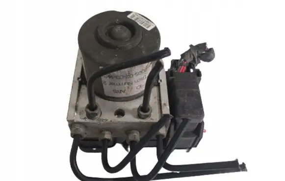 Ford Focus ABS Pump 3M512M110GA