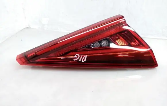 Seat Tarraco Tailgate rear/tail lights 5FJ945308