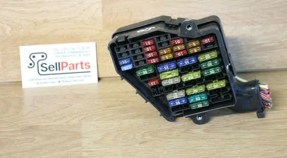 Audi A4 S4 B7 8E 8H Fuse box set 8D2941824