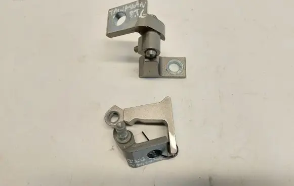 Cupra Tavascan Rear door lower hinge CUPTAV