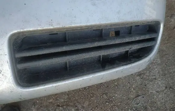 Skoda Octavia Mk1 (1U) Front bumper lower grill