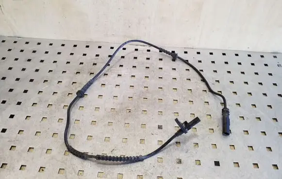 BMW 5 F10 F11 ABS brake wheel speed sensor F00C1G0028
